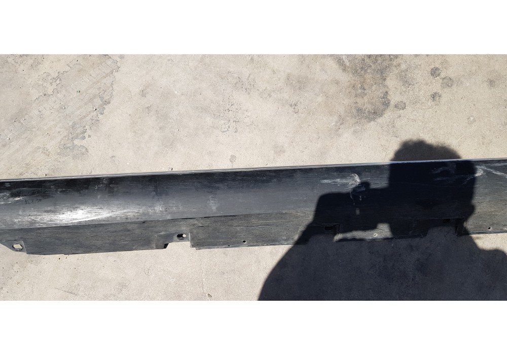 Recambio de faldon lateral para audi a8 (4hc/4hl) 3.0 tdi clean diesel quattro referencia OEM IAM 4H0853860EGRU  