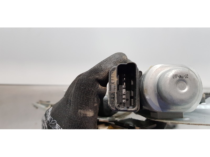 Recambio de elevalunas delantero izquierdo para hyundai ix35 style awd referencia OEM IAM 824012Y000  