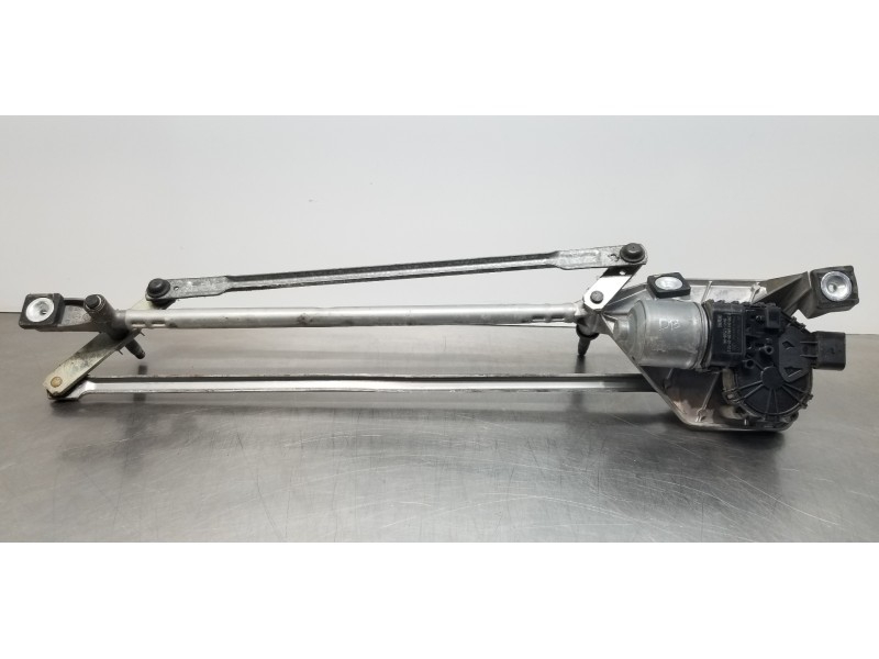 Recambio de motor limpia delantero para ford kuga (cbv) titanium referencia OEM IAM 1709010 8V4117508AA 8V4117508AB