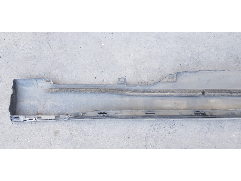 Recambio de faldon lateral para audi a8 (4hc/4hl) 3.0 tdi clean diesel quattro referencia OEM IAM 4H0853860EGRU  