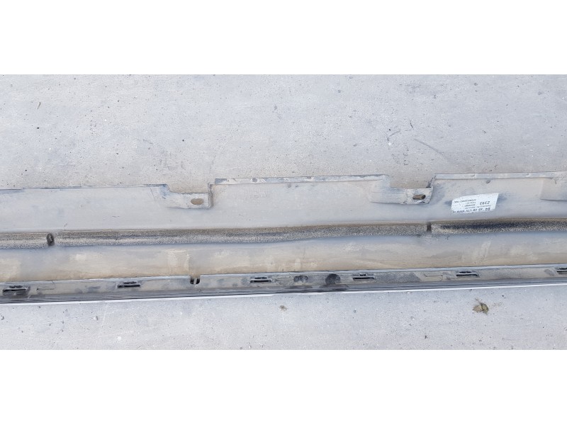 Recambio de faldon lateral para audi a8 (4hc/4hl) 3.0 tdi clean diesel quattro referencia OEM IAM 4H0853860EGRU  