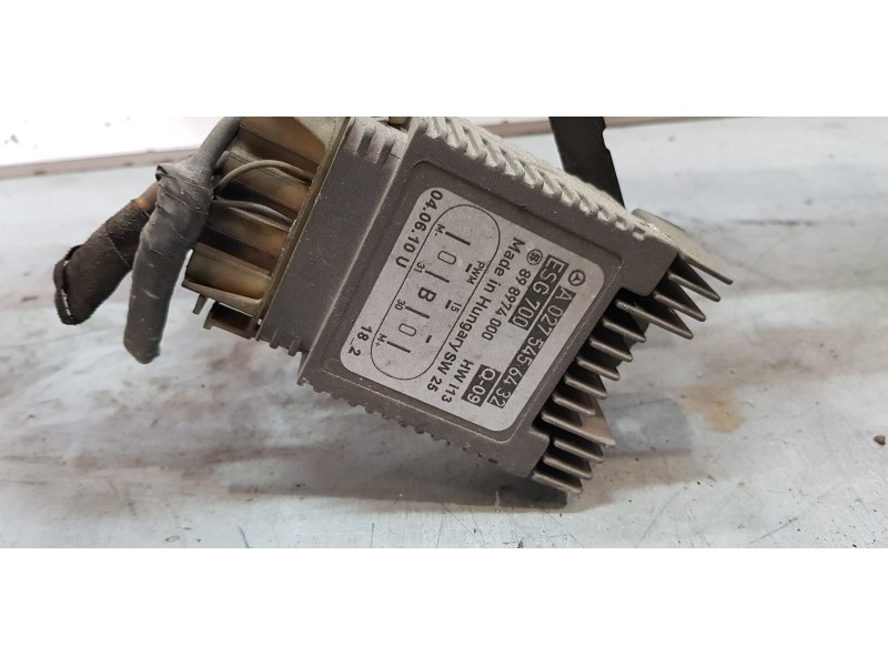 Recambio de panel frontal para mercedes clase s (w220) berlina 320 (220.065) referencia OEM IAM A2206200372  