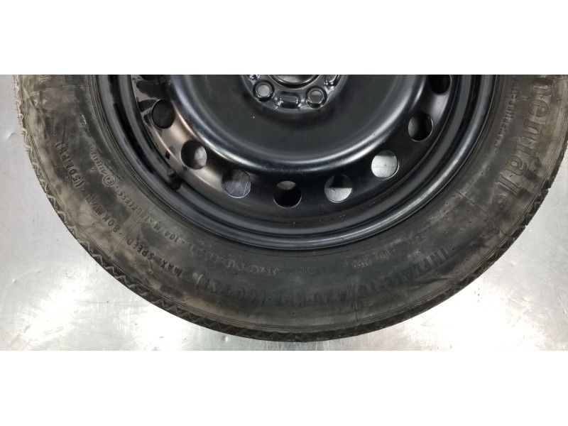 Recambio de neumatico repuesto para ford kuga (cbv) titanium referencia OEM IAM 1683577 8V41AA 8V411100AB