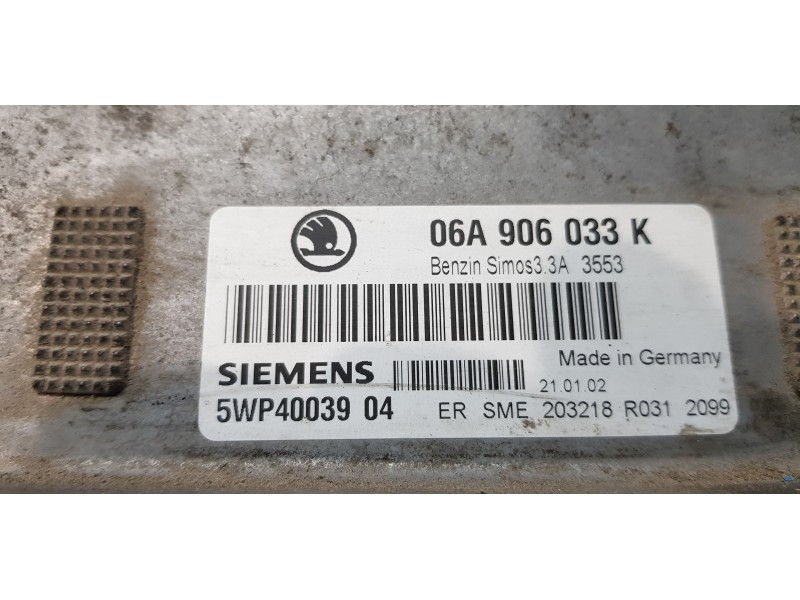 Recambio de centralita motor uce para skoda octavia berlina (1u2) comfort referencia OEM IAM 06A906033K  
