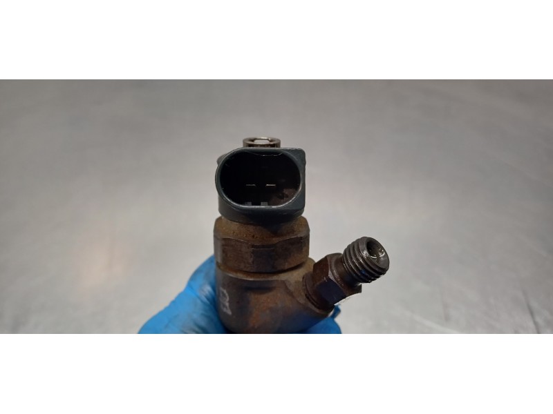 Recambio de inyector para mercedes clase a (w169) a 180 cdi (169.007) referencia OEM IAM A6400700787 0445110167 