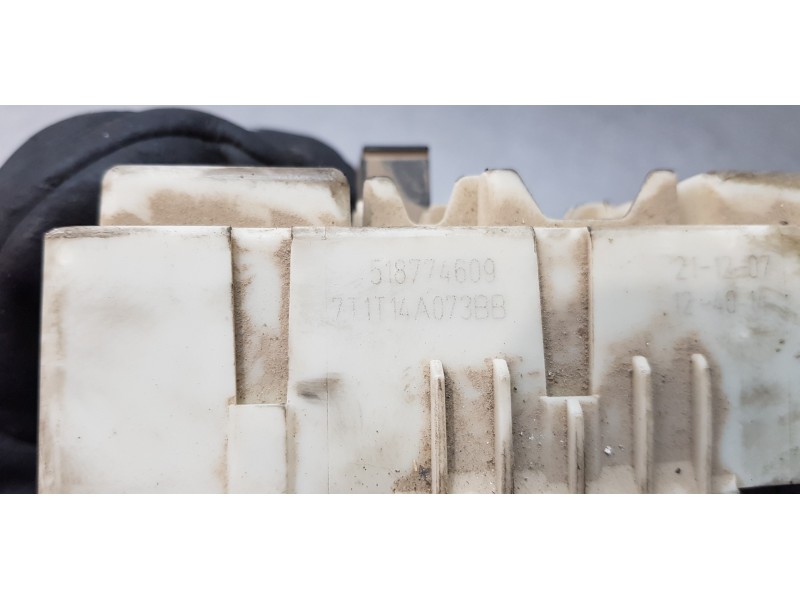 Recambio de caja reles / fusibles para ford tourneo connect (tc7) familiar referencia OEM IAM 7T1T14A073BB  