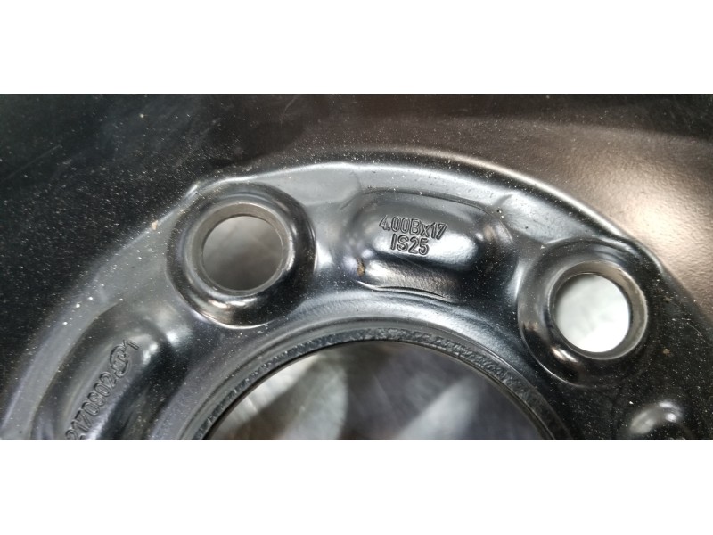 Recambio de neumatico repuesto para ford kuga (cbv) titanium referencia OEM IAM 1683577 8V41AA 8V411100AB