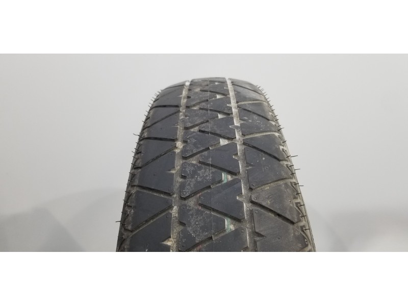 Recambio de neumatico repuesto para ford kuga (cbv) titanium referencia OEM IAM 1683577 8V41AA 8V411100AB