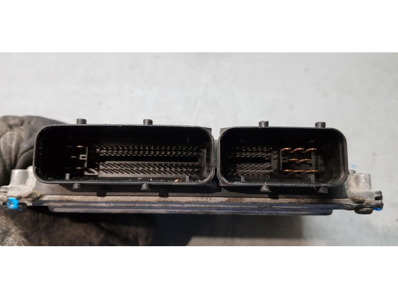 Recambio de centralita motor uce para skoda octavia berlina (1u2) comfort referencia OEM IAM 06A906033K  