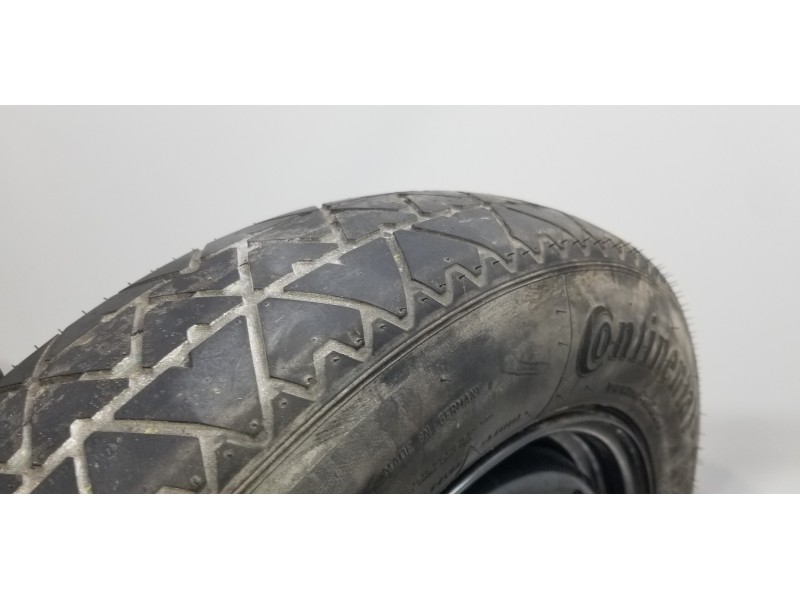 Recambio de neumatico repuesto para ford kuga (cbv) titanium referencia OEM IAM 1683577 8V41AA 8V411100AB