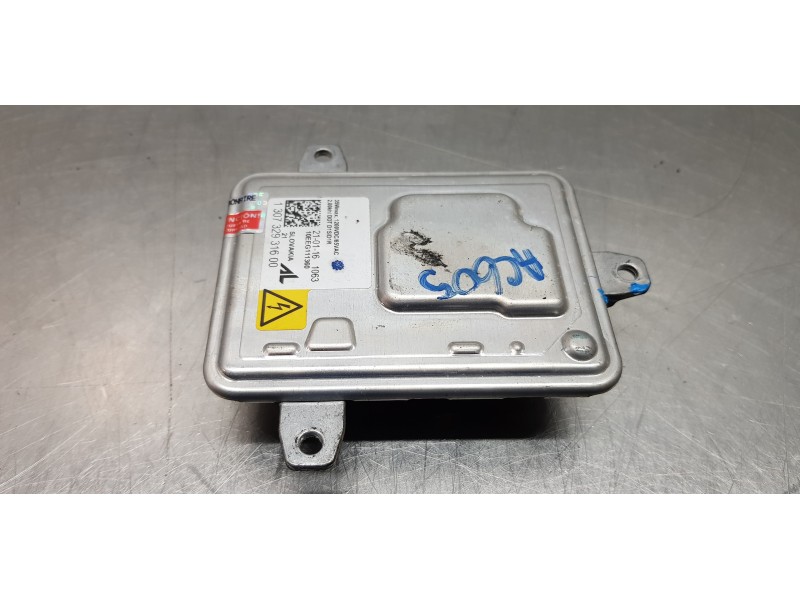Recambio de centralita faros xenon para opel astra j gtc sportive referencia OEM IAM 1307329316  