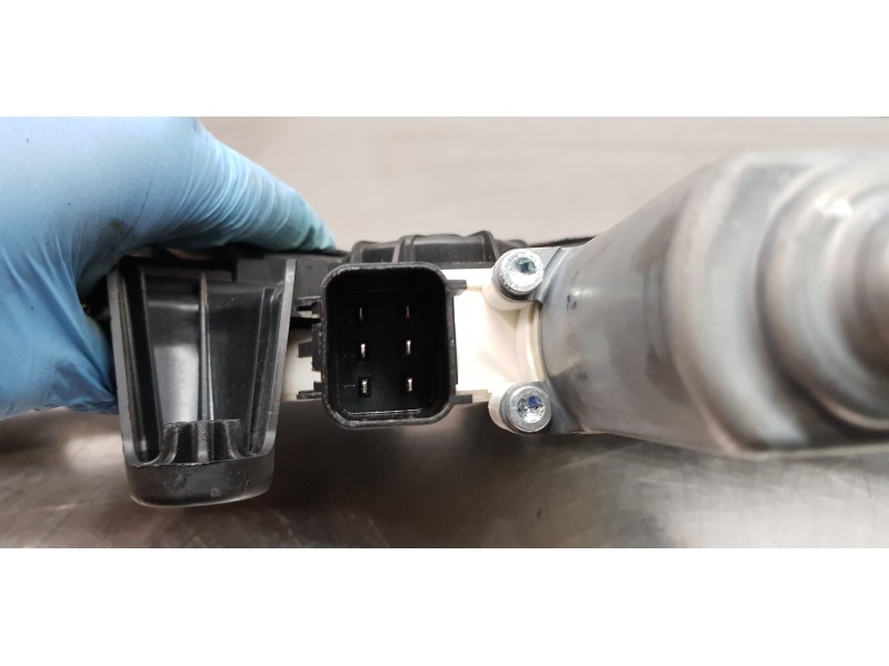 Recambio de elevalunas delantero izquierdo para land rover discovery sport pure referencia OEM IAM LR058513 FK7223201AB FK722320