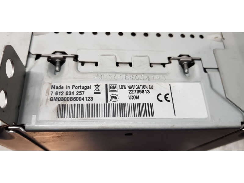 Recambio de sistema audio / radio cd para opel astra j lim. cosmo referencia OEM IAM 22739813  