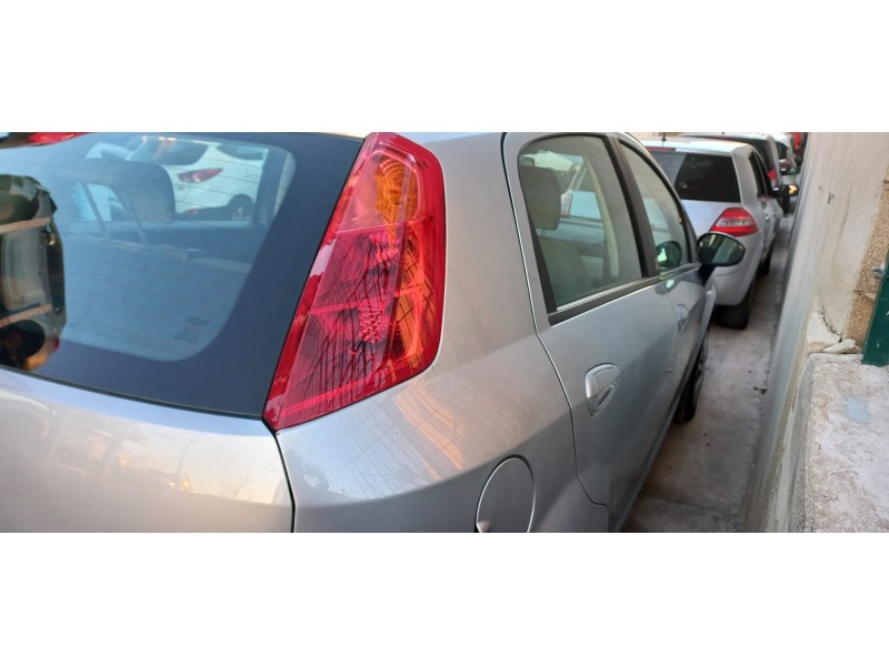 fiat grande punto (199) del año 2006 fiat grande punto (199) del año 2006