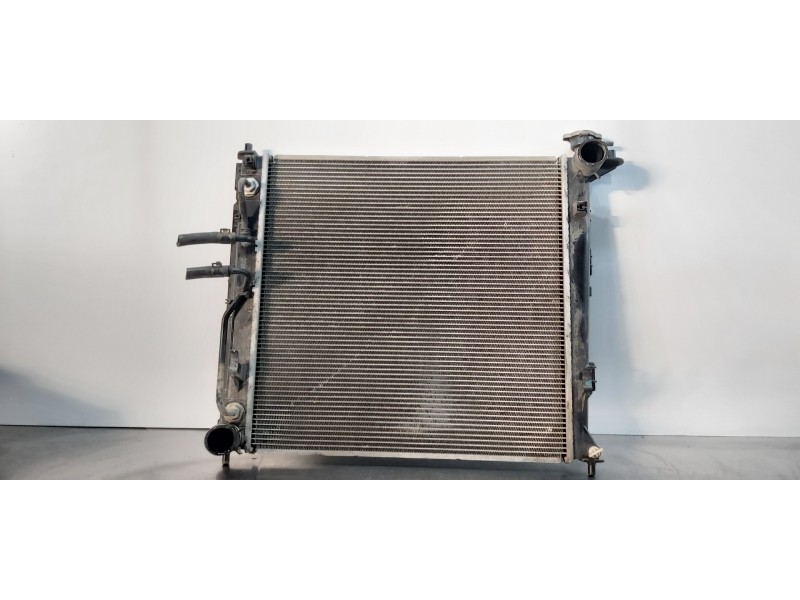 Recambio de radiador agua para hyundai ix35 style awd referencia OEM IAM 253102Y010  