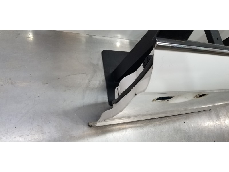 Recambio de puerta delantera derecha para ford kuga (cbv) titanium referencia OEM IAM 1712678 P8V41S20124AC  Recambio de puerta delantera derecha para ford kuga (cbv) titanium referencia OEM IAM 1712678 P8V41S20124AC