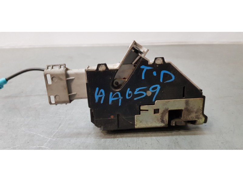 Recambio de cerradura puerta trasera derecha para citroen c4 berlina cool referencia OEM IAM 9681337080   Recambio de cerradura puerta trasera derecha para citroen c4 berlina cool referencia OEM IAM 9681337080