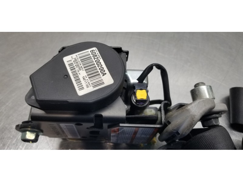 Recambio de cinturon seguridad delantero derecho para honda cr-v (re) elegance referencia OEM IAM 81450SWWG01ZA 608200200A 
