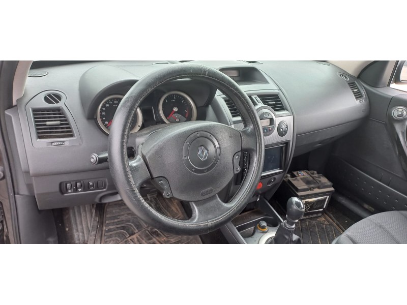 renault megane ii berlina 3p del año 2005