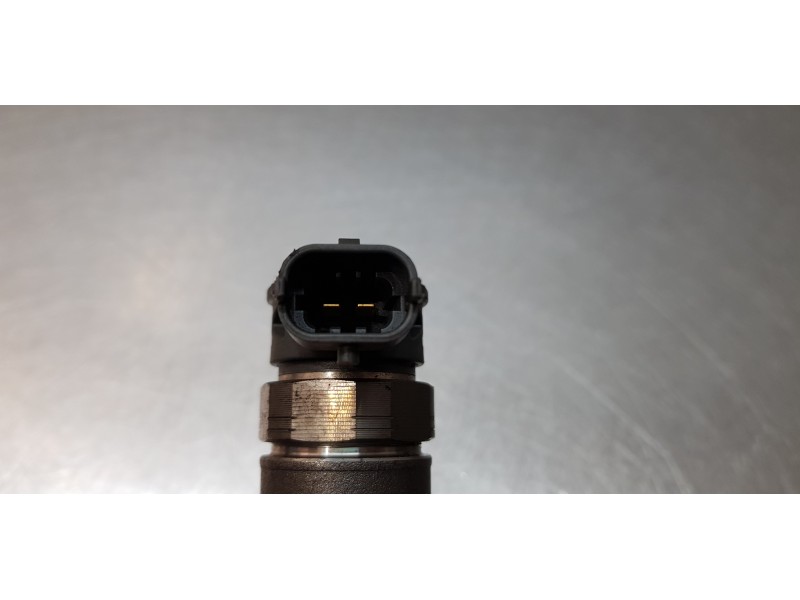 Recambio de inyector para kia carens ( ) concept referencia OEM IAM 338002A610  