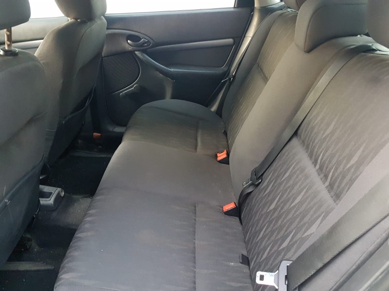 ford focus berlina (cak) del año 2003 ford focus berlina (cak) del año 2003