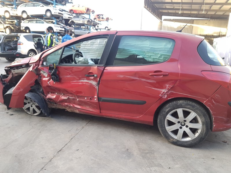 peugeot 308 del año 2008