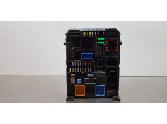 Recambio de caja reles / fusibles para peugeot 3008 style referencia OEM IAM 9830805680