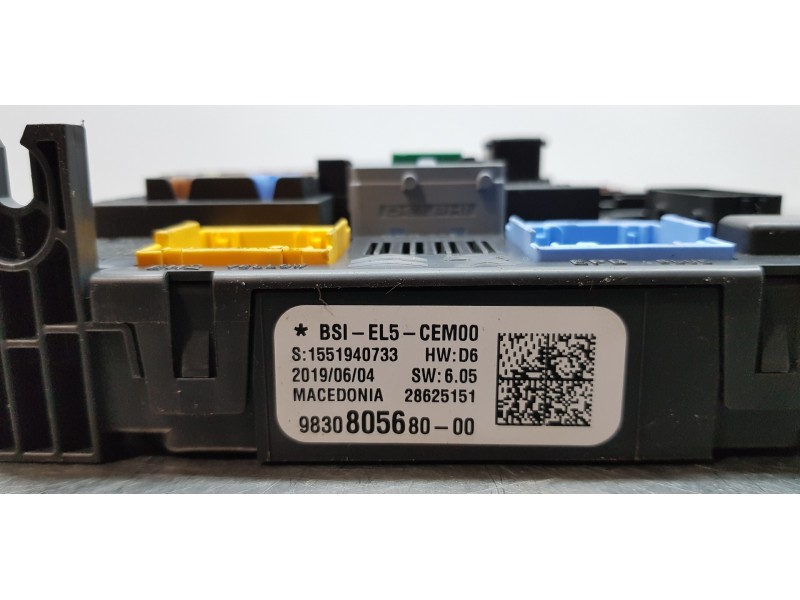 Recambio de caja reles / fusibles para peugeot 3008 style referencia OEM IAM 9830805680   Recambio de caja reles / fusibles para peugeot 3008 style referencia OEM IAM 9830805680
