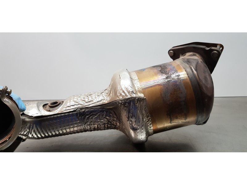 Recambio de catalizador para land rover discovery sport pure referencia OEM IAM LR088326 1939816XCA GJ325G267AF