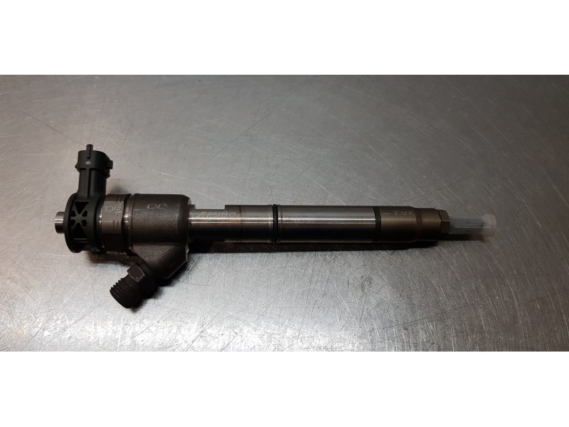 Recambio de inyector para kia carens ( ) concept referencia OEM IAM 338002A610  