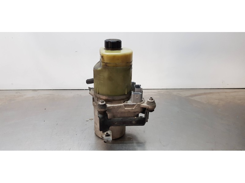 Recambio de bomba direccion para ford focus berlina (cap) ambiente (d) referencia OEM IAM 4M513K514BD   Recambio de bomba direccion para ford focus berlina (cap) ambiente (d) referencia OEM IAM 4M513K514BD