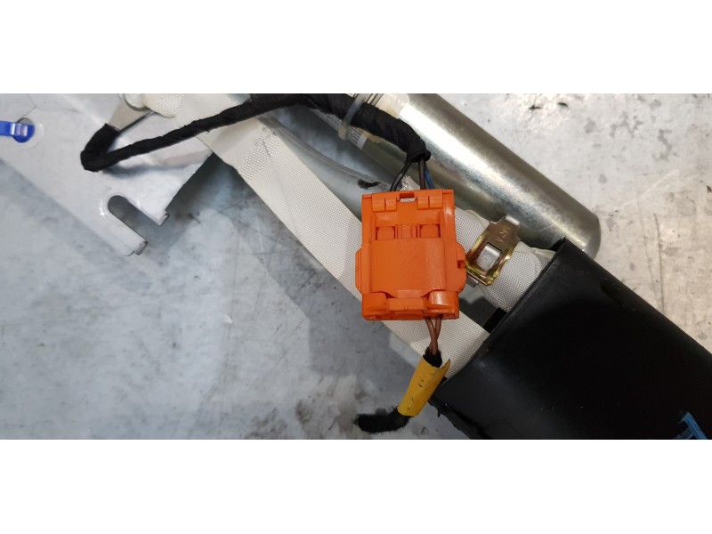 Recambio de airbag cortina delantero izquierdo para maserati quattroporte básico referencia OEM IAM 67065700  