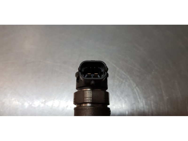 Recambio de inyector para kia carens ( ) concept referencia OEM IAM 338002A610  