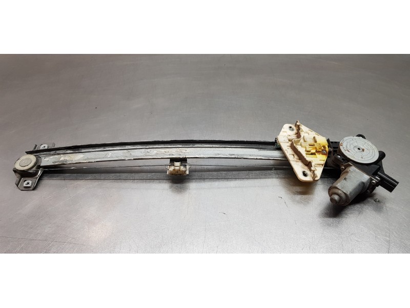 Recambio de elevalunas delantero izquierdo para honda cr-v (re) elegance referencia OEM IAM 72250SWYE01  