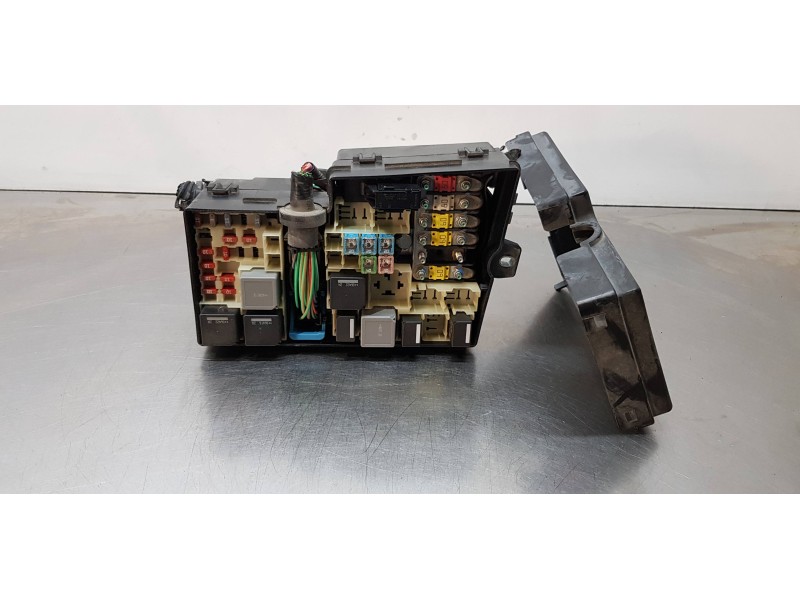 Recambio de caja reles / fusibles para ford focus berlina (cap) ambiente (d) referencia OEM IAM 6M5T14K733  