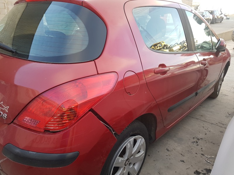 peugeot 308 del año 2008