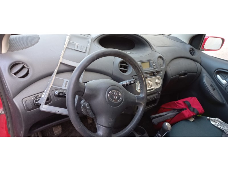 toyota yaris (ncp1/nlp1/scp1) del año 2004