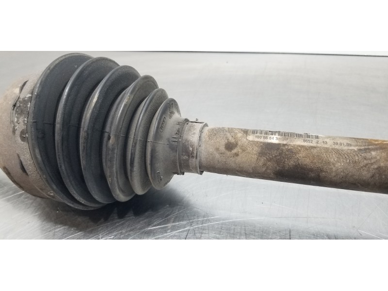 Recambio de transmision delantera izquierda para ford kuga (cbv) titanium referencia OEM IAM 1594946 8V413B437AC 