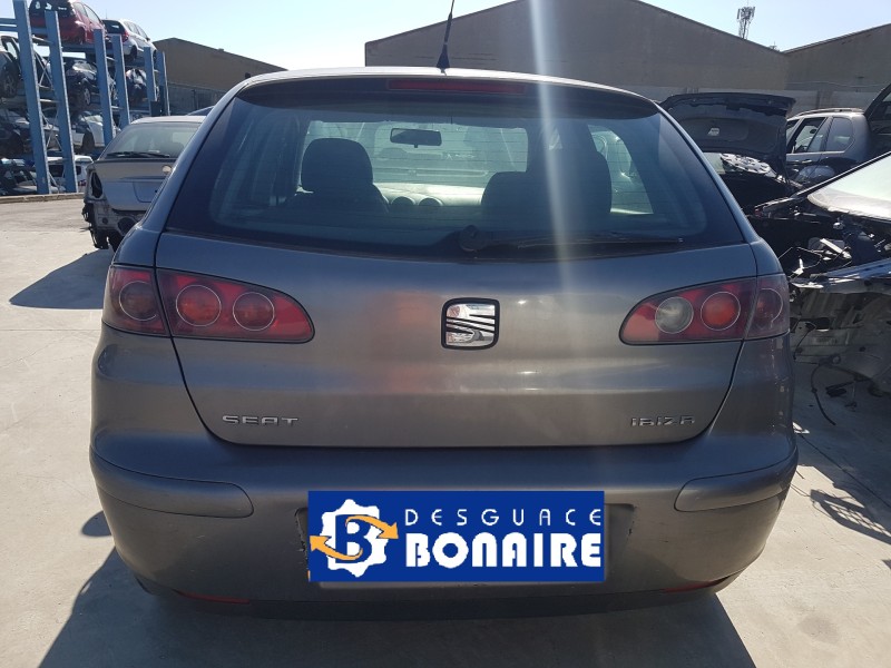 seat ibiza (6l1) del año 2004