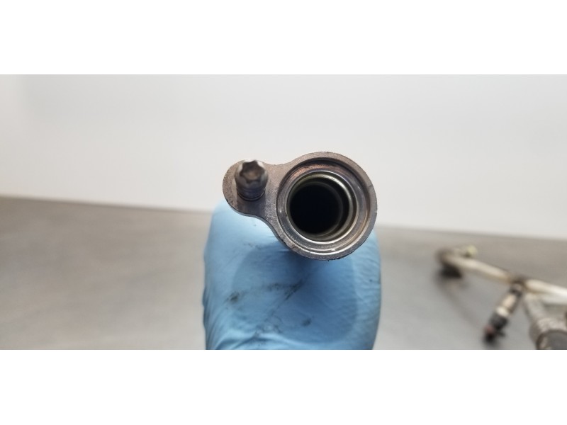 Recambio de tubos aire acondicionado para ford kuga (cbv) titanium referencia OEM IAM 1741921 8V4119A705AE  Recambio de tubos aire acondicionado para ford kuga (cbv) titanium referencia OEM IAM 1741921 8V4119A705AE