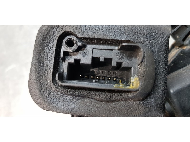 Recambio de cerradura puerta trasera izquierda para seat leon (5f1) fr referencia OEM IAM 5K4839015AF   Recambio de cerradura puerta trasera izquierda para seat leon (5f1) fr referencia OEM IAM 5K4839015AF