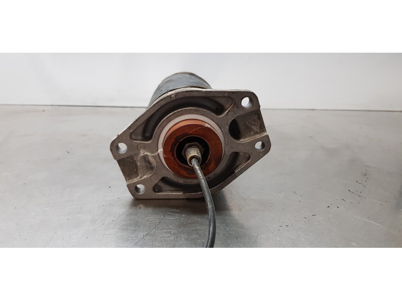 Recambio de amortiguador delantero izquierdo para maserati quattroporte básico referencia OEM IAM 462400126512  