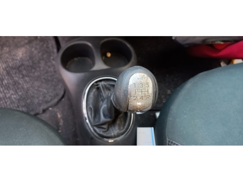 toyota yaris (ncp1/nlp1/scp1) del año 2004