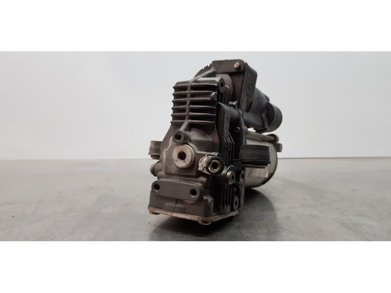 Recambio de bomba suspension para mercedes clase s (w221) berlina 320 / 350 cdi (221.022) referencia OEM IAM A2213201704  