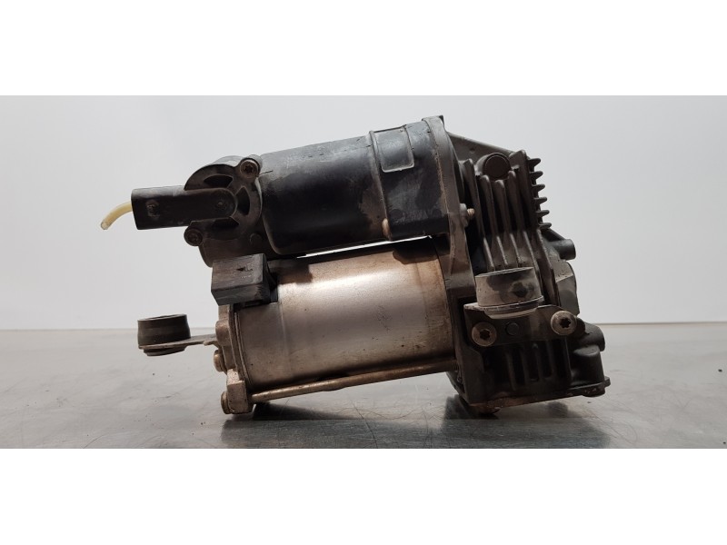 Recambio de bomba suspension para mercedes clase s (w221) berlina 320 / 350 cdi (221.022) referencia OEM IAM A2213201704  