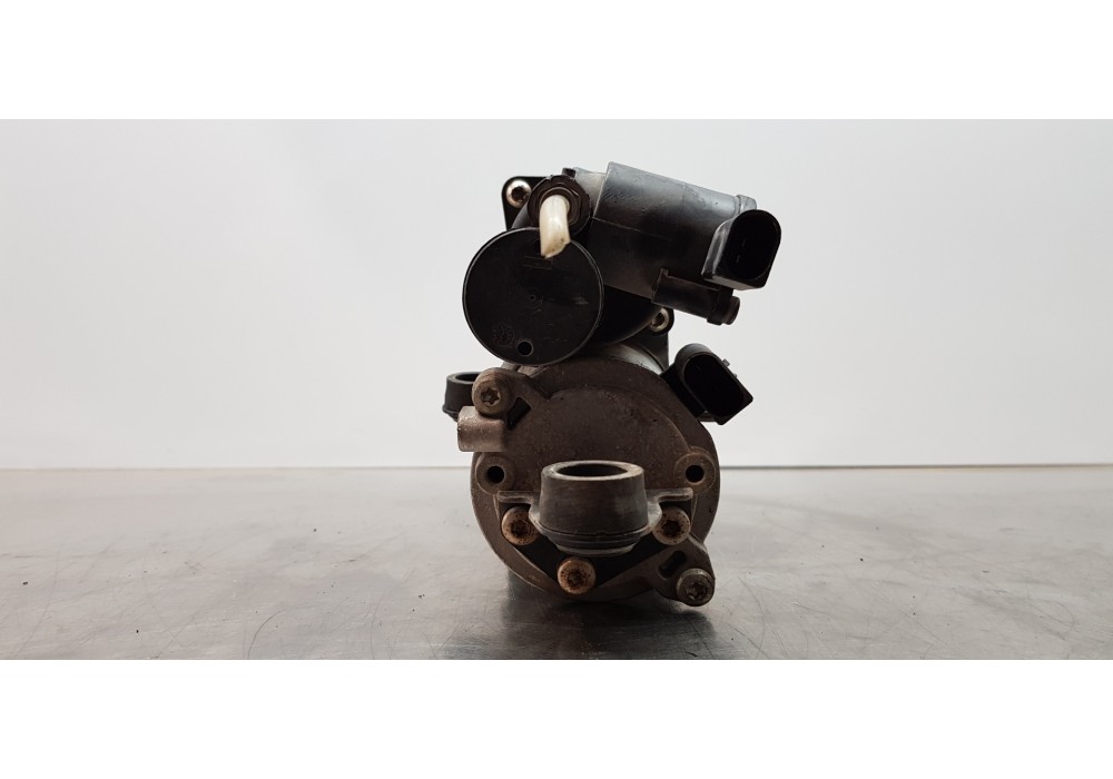 Recambio de bomba suspension para mercedes clase s (w221) berlina 320 / 350 cdi (221.022) referencia OEM IAM A2213201704  