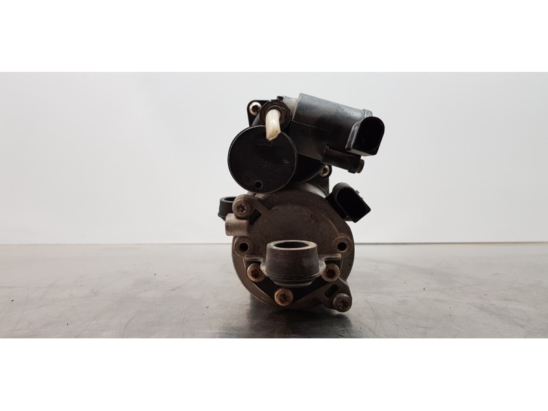 Recambio de bomba suspension para mercedes clase s (w221) berlina 320 / 350 cdi (221.022) referencia OEM IAM A2213201704  