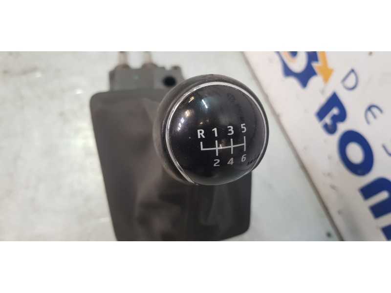 Recambio de palanca cambio para seat leon (5f1) fr referencia OEM IAM 5Q0711061E   Recambio de palanca cambio para seat leon (5f1) fr referencia OEM IAM 5Q0711061E