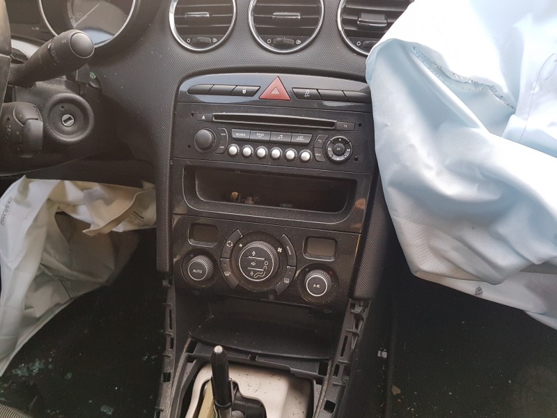 peugeot 308 del año 2008