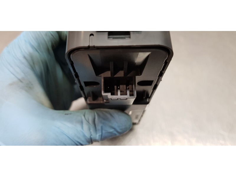 Recambio de mando elevalunas delantero izquierdo para land rover discovery sport pure referencia OEM IAM LR085483 FK7214540AC 